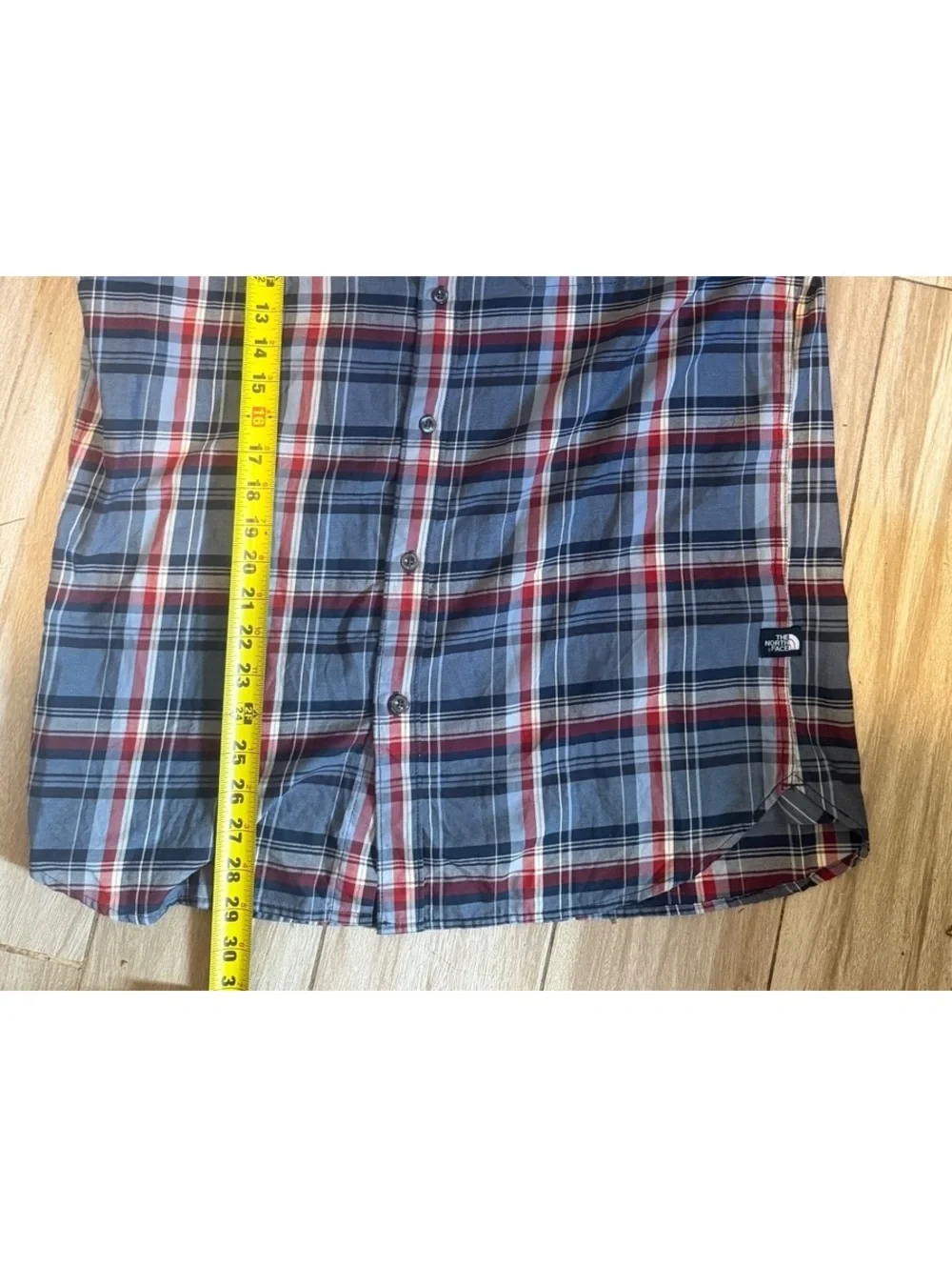 The North Face Men's Large Plaid Button-Up Shirt